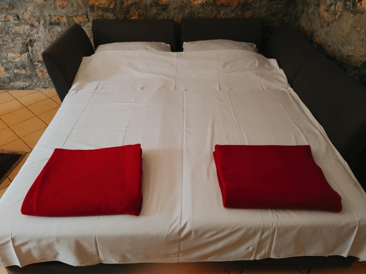 Appartement In Einem Dalmatischen Haus In Novigrad-Dalmatien Neben Zadar Novigrad  Dış mekan fotoğraf